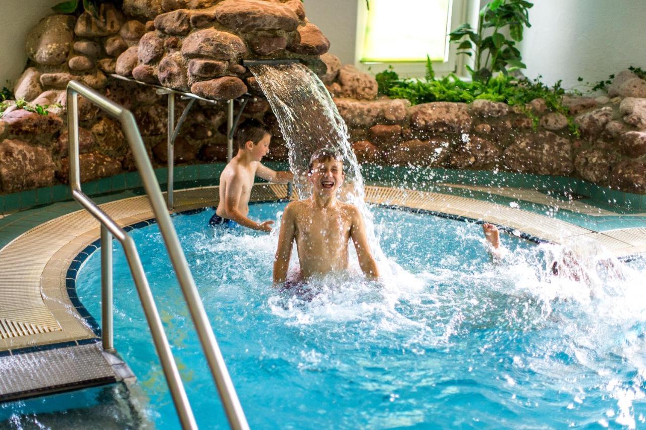 Family & Sporthotel Kaerntnerhof Bad Kleinkirchheim Eksteriør billede