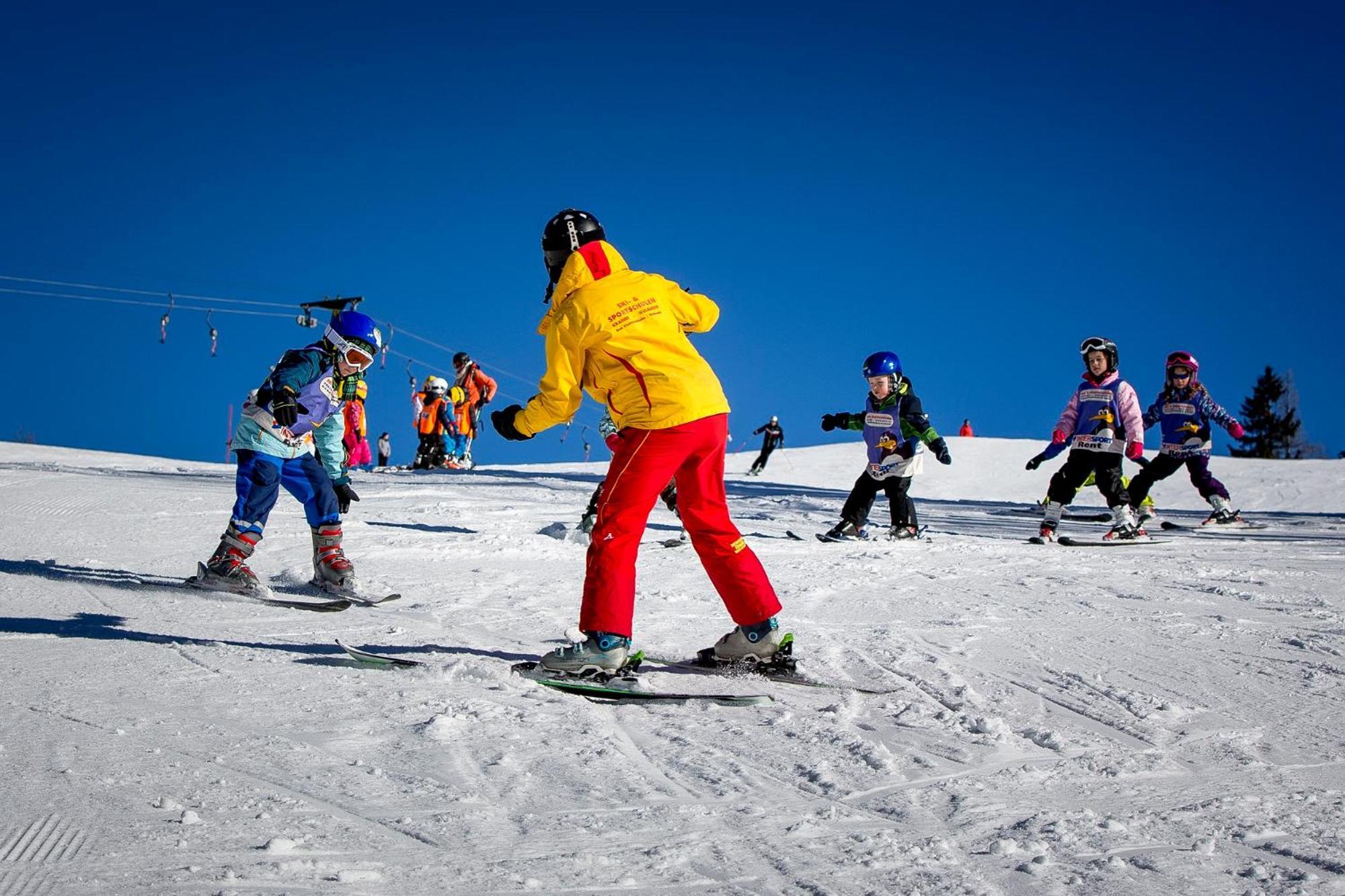 Family & Sporthotel Kaerntnerhof Bad Kleinkirchheim Eksteriør billede