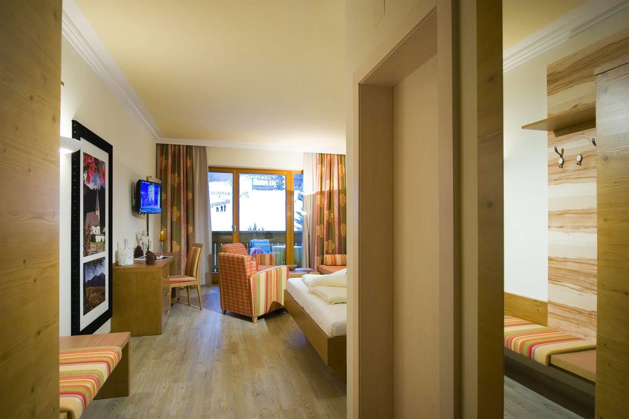 Family & Sporthotel Kaerntnerhof Bad Kleinkirchheim Eksteriør billede
